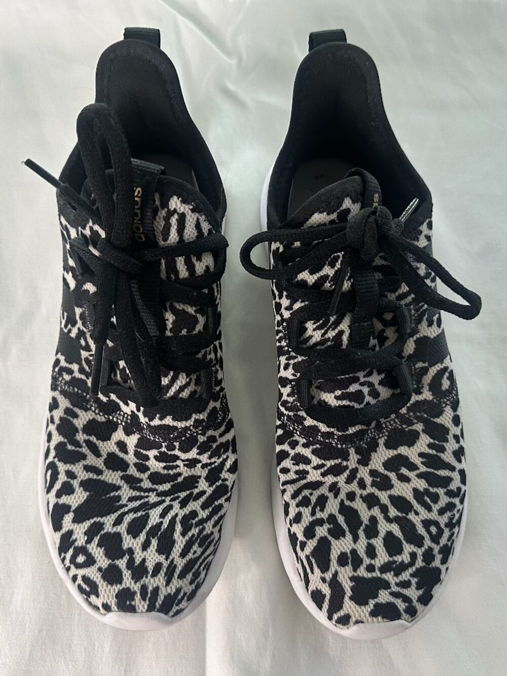 Adidas Cloudfoam Black & White Leopard Print Sneakers | size 8